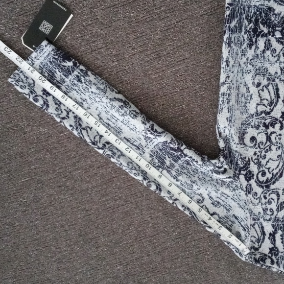 🆕️ 💙HTF Clara Sunwoo💙 - Blue/Gray Scroll Filigree Open Front Cardigan Jacket - Picture 15 of 15